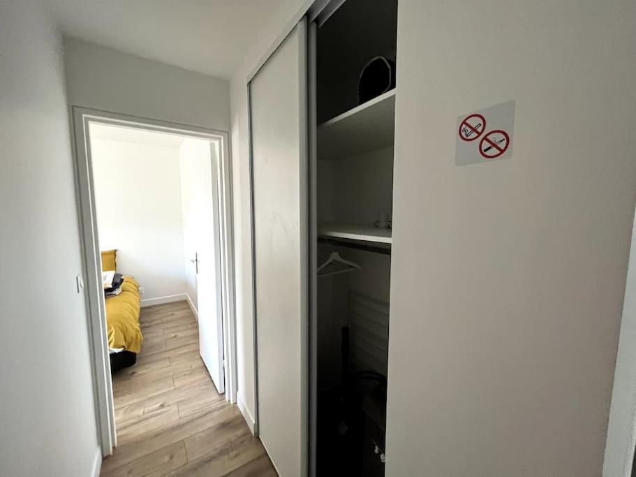 Hana 6 Personnes Parking Public Gratuit Business&family Mantes-la-Jolie